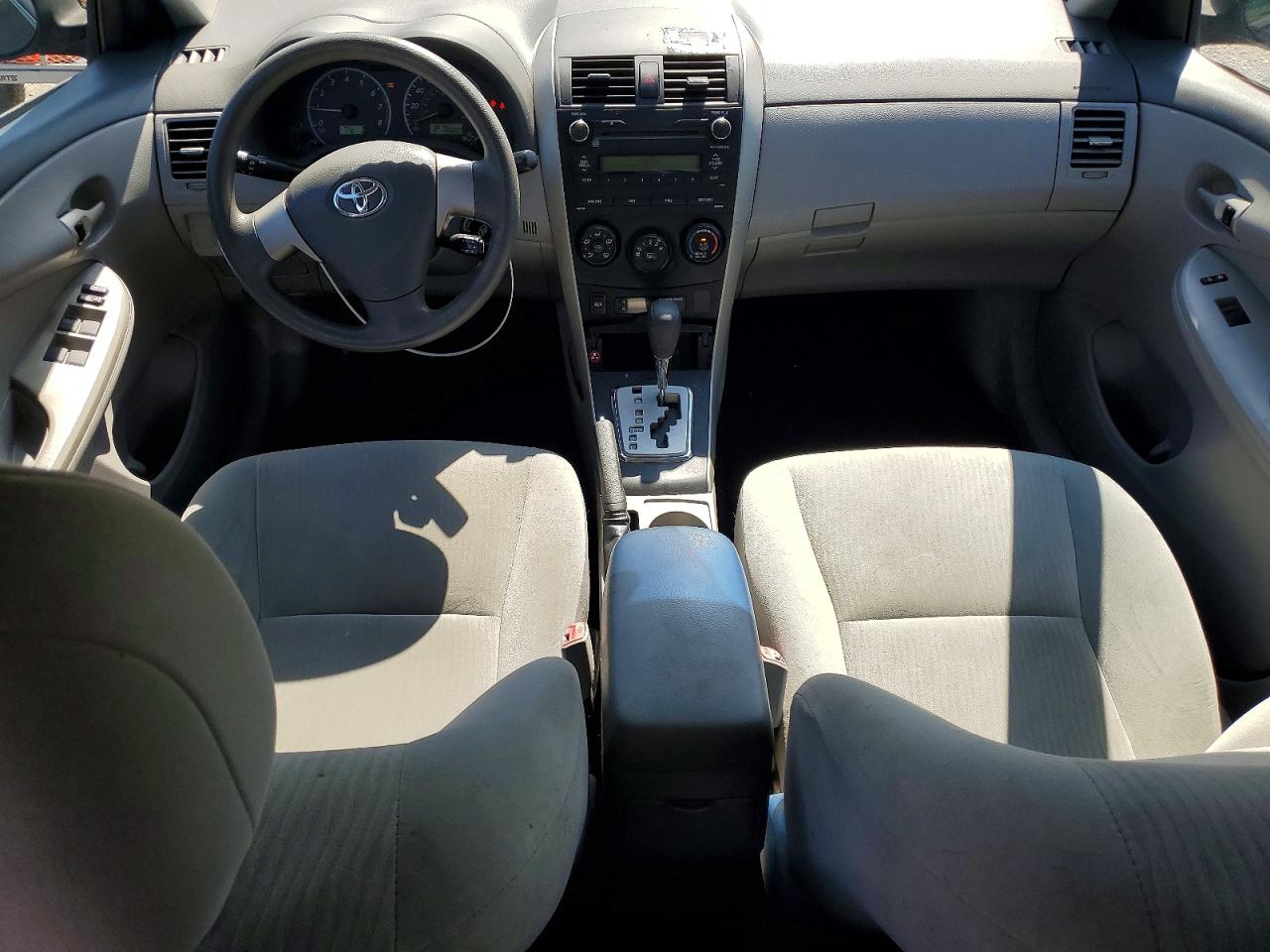 2010 TOYOTA COROLLA