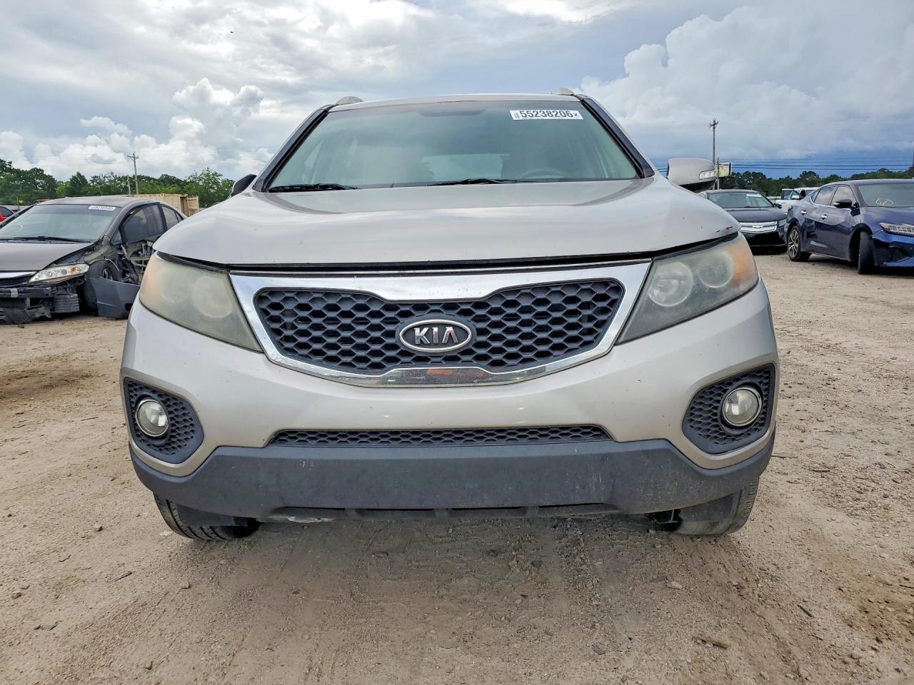 2013 KIA SORENTO