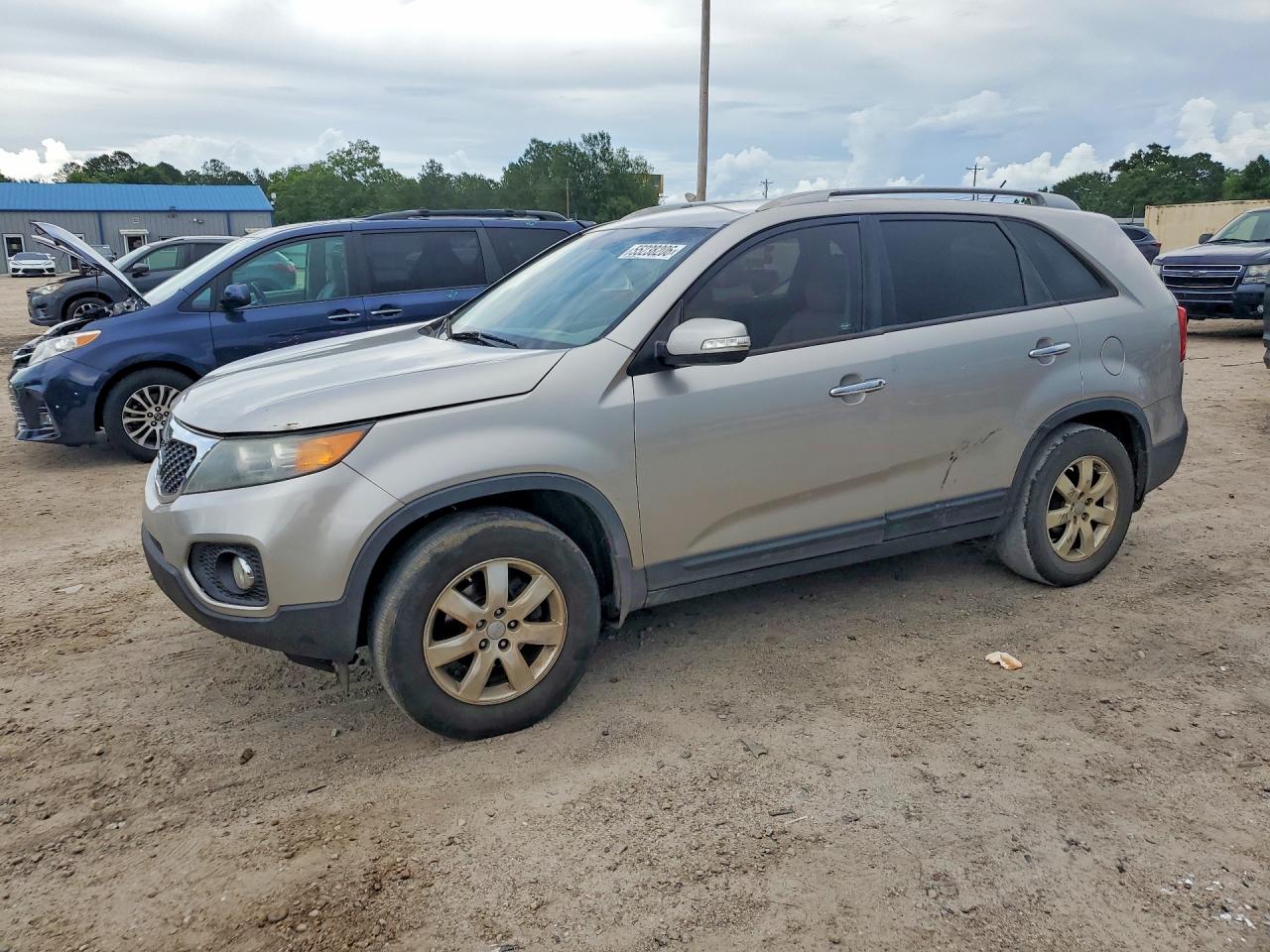 2013 KIA SORENTO