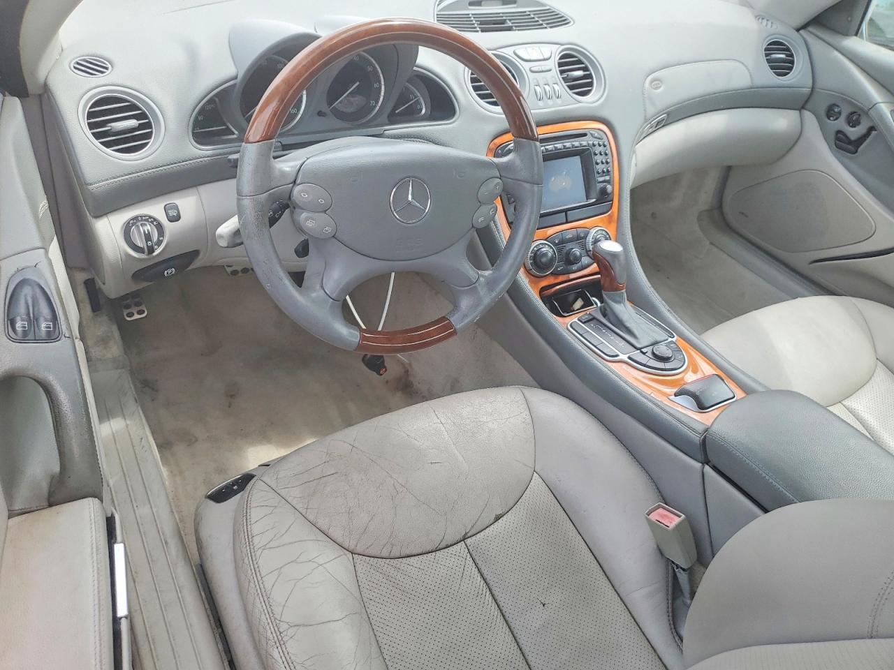 2004 MERCEDES-BENZ SL-CLASS