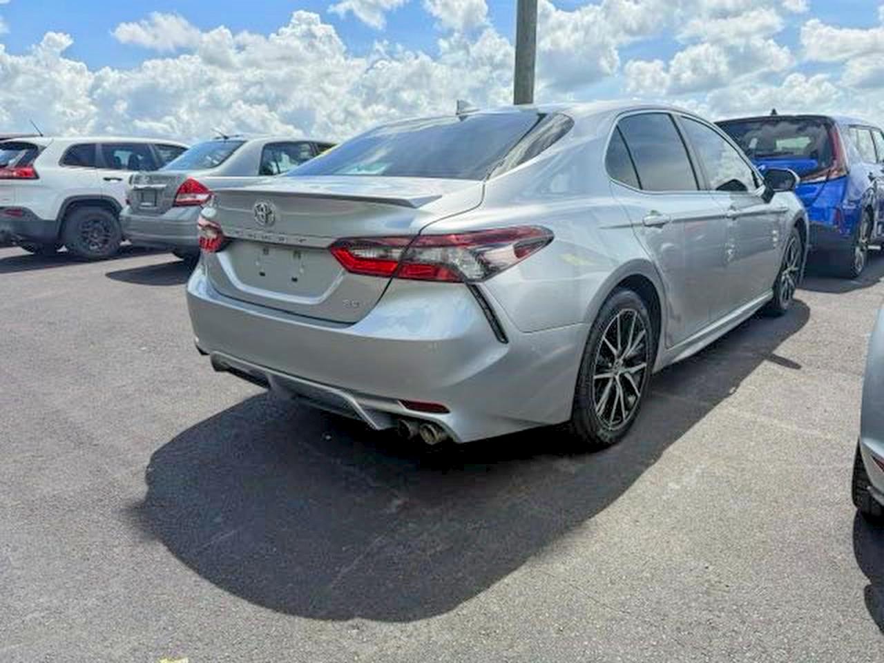 2024 TOYOTA CAMRY