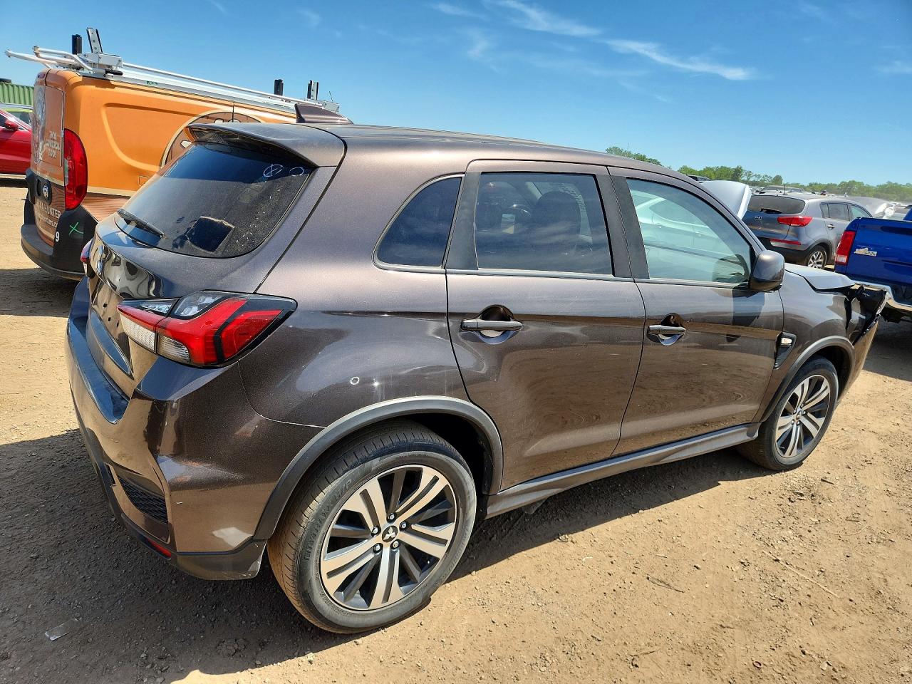 2020 MITSUBISHI OUTLANDER