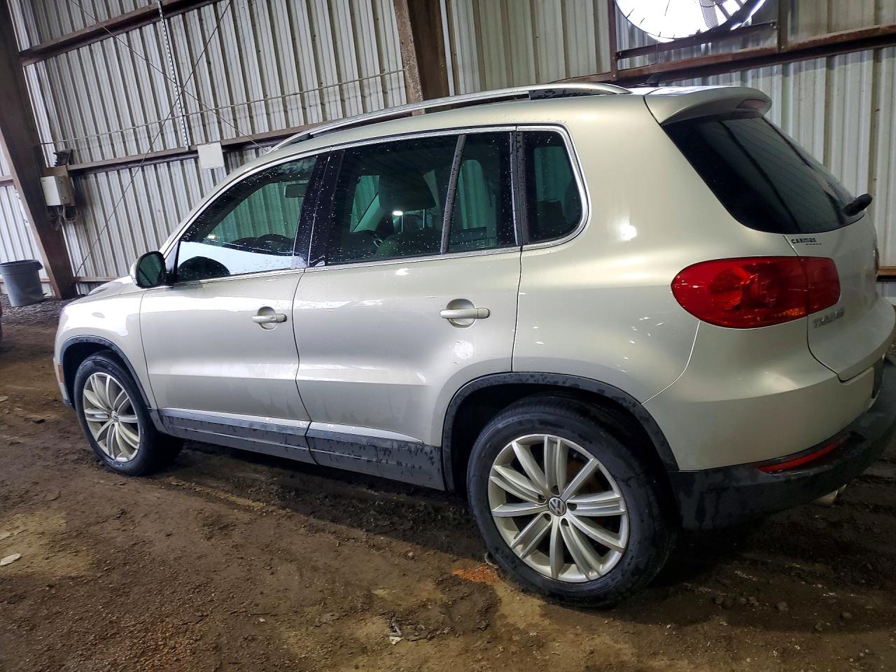 2014 VOLKSWAGEN TIGUAN