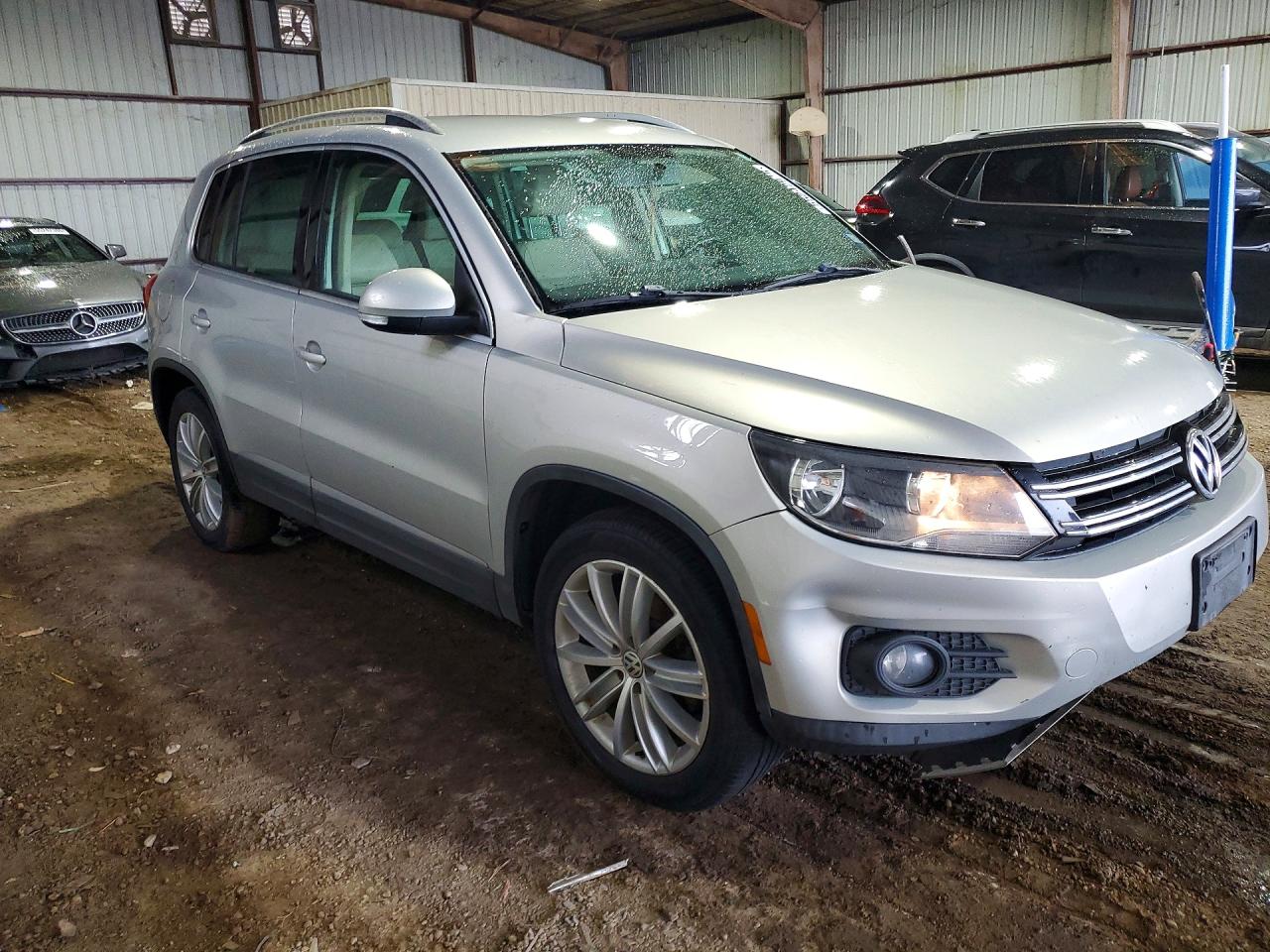 2014 VOLKSWAGEN TIGUAN