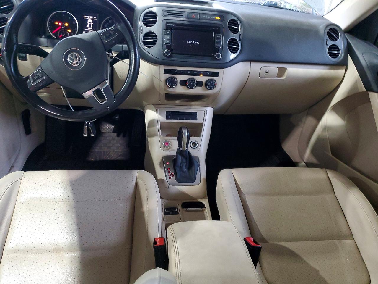 2014 VOLKSWAGEN TIGUAN