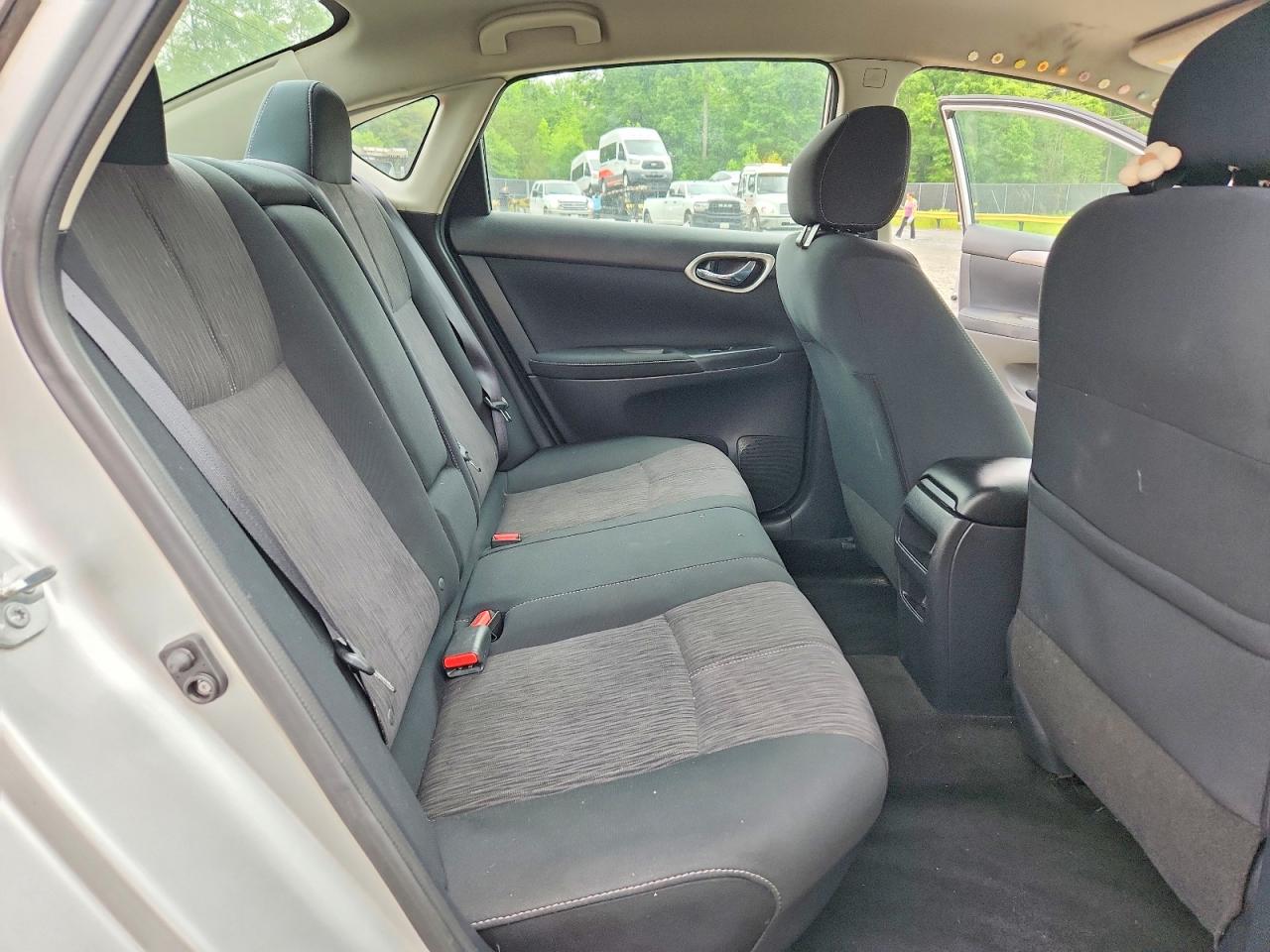 2015 NISSAN SENTRA