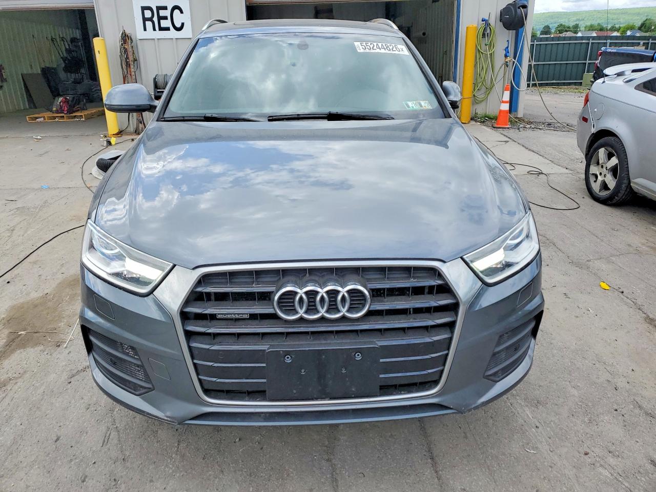 2017 AUDI Q3