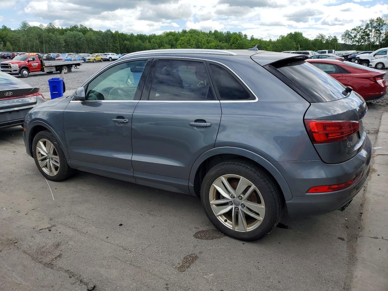 2017 AUDI Q3