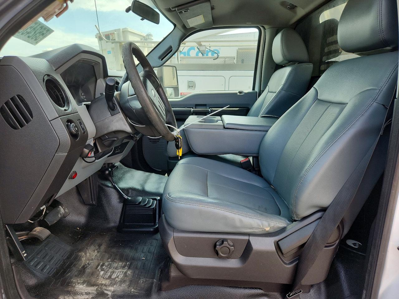 2016 FORD F550