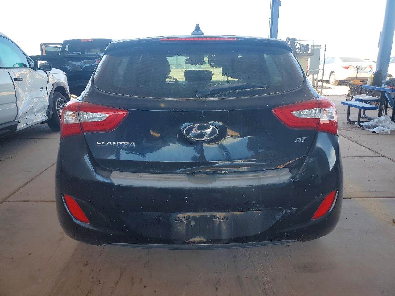 2014 HYUNDAI ELANTRA