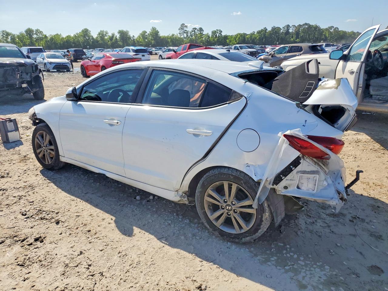 2017 HYUNDAI ELANTRA