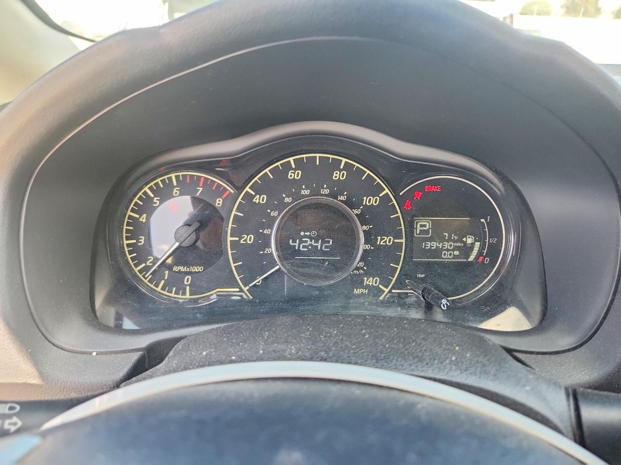 2015 NISSAN VERSA