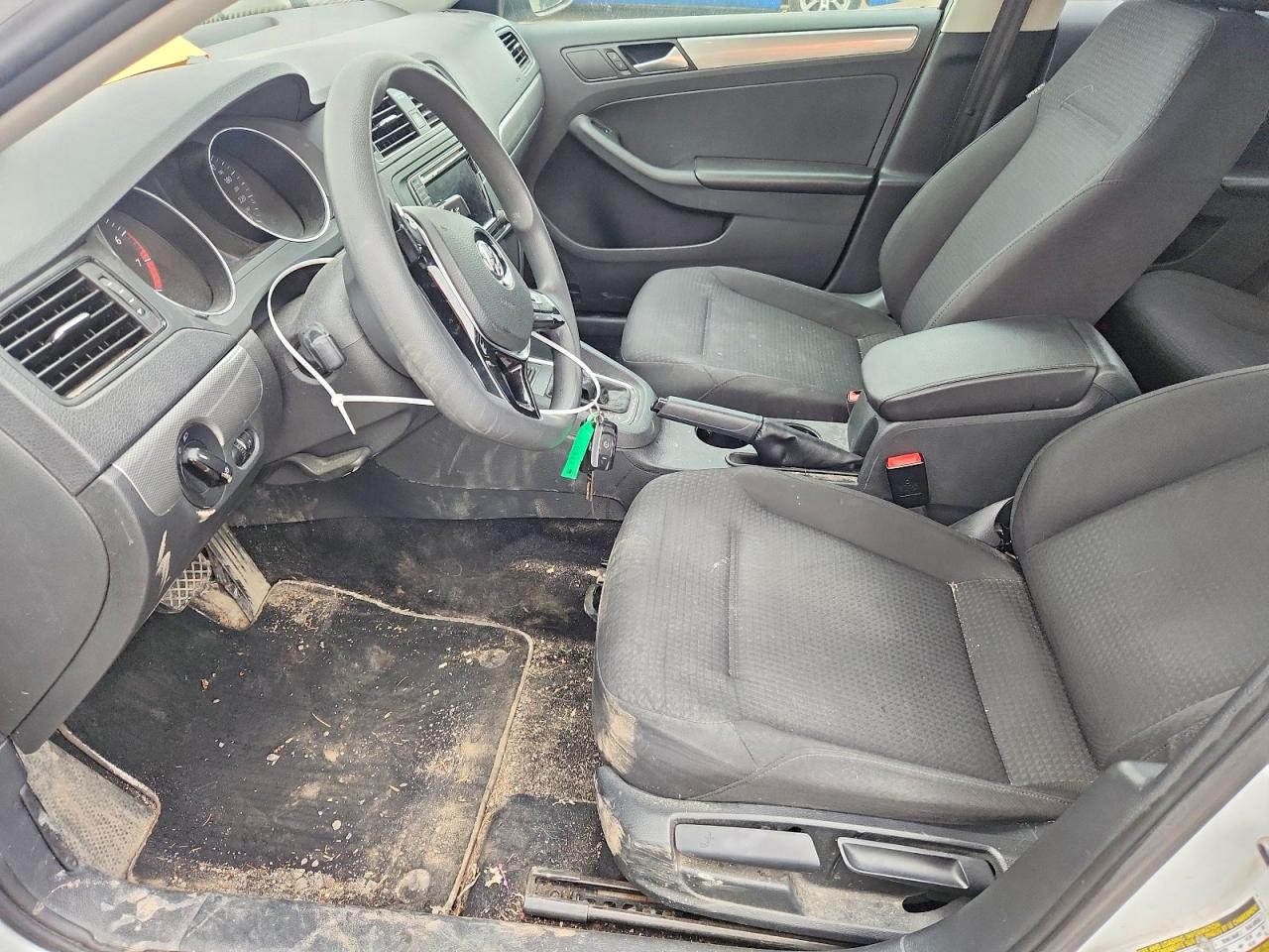 2017 VOLKSWAGEN JETTA