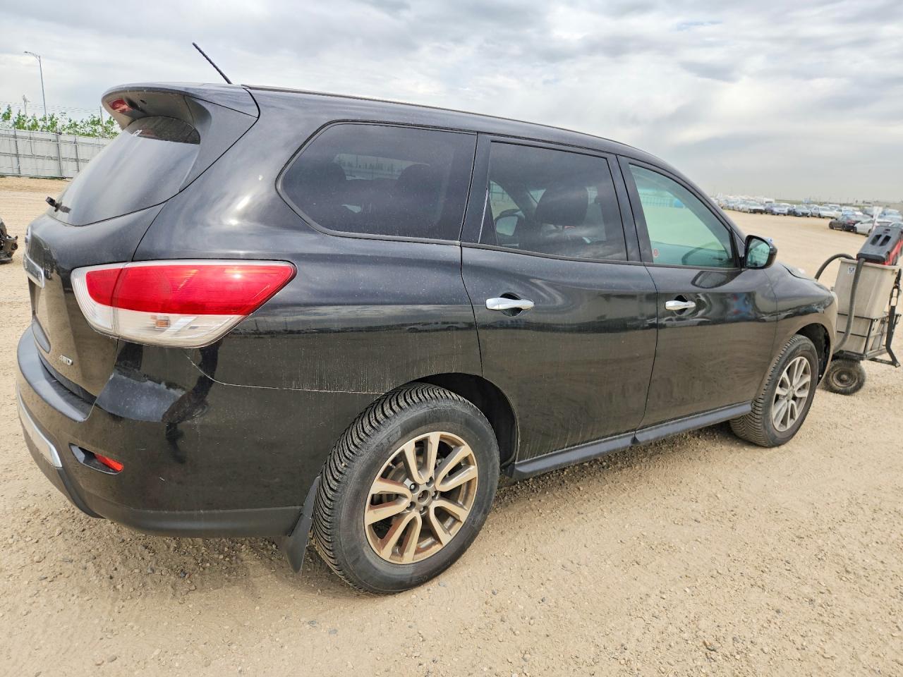 2013 NISSAN PATHFINDER