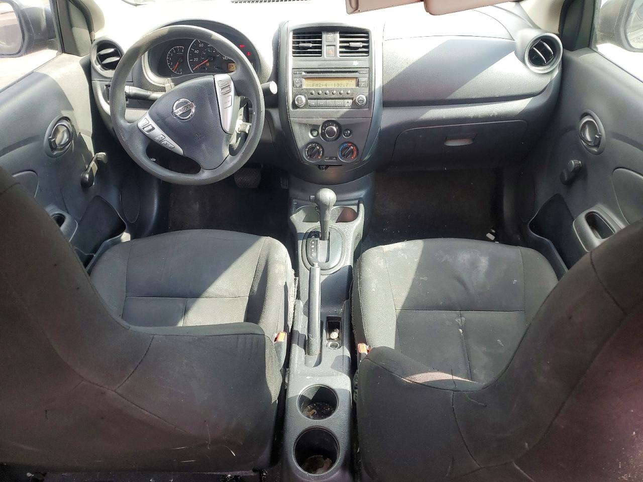 2016 NISSAN VERSA
