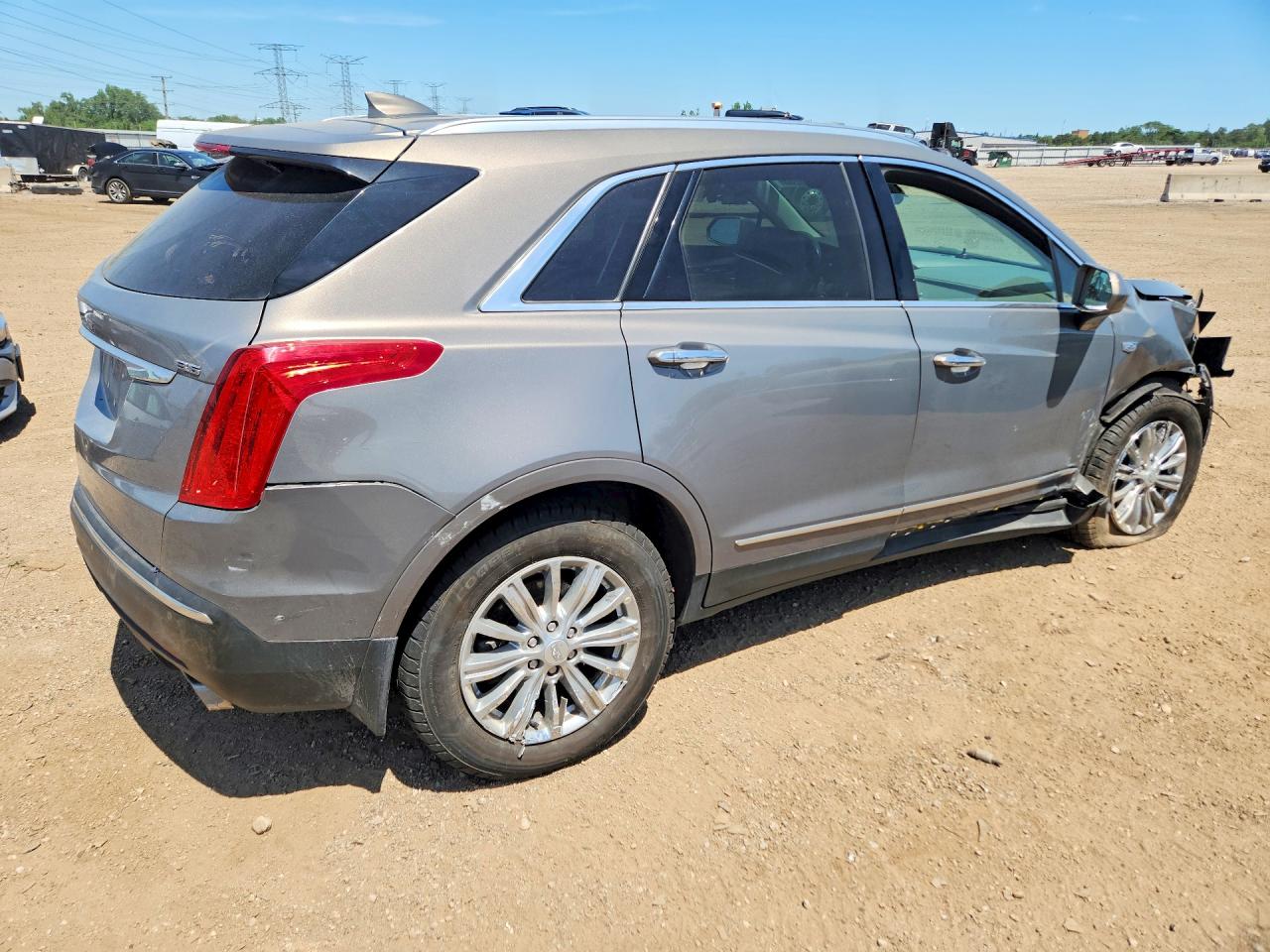 2018 CADILLAC XT5