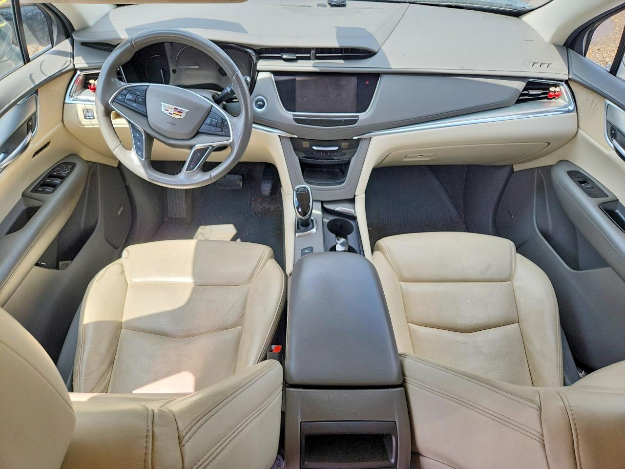 2018 CADILLAC XT5
