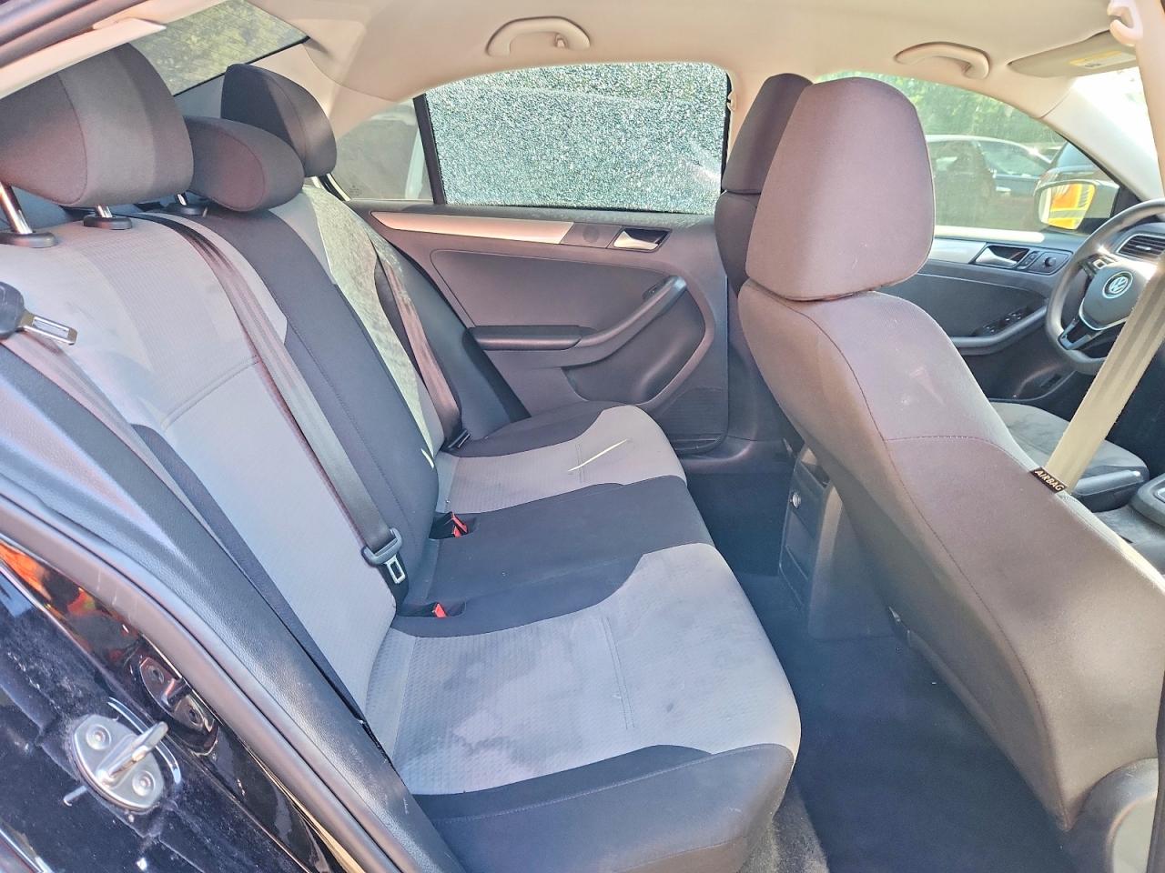 2018 VOLKSWAGEN JETTA