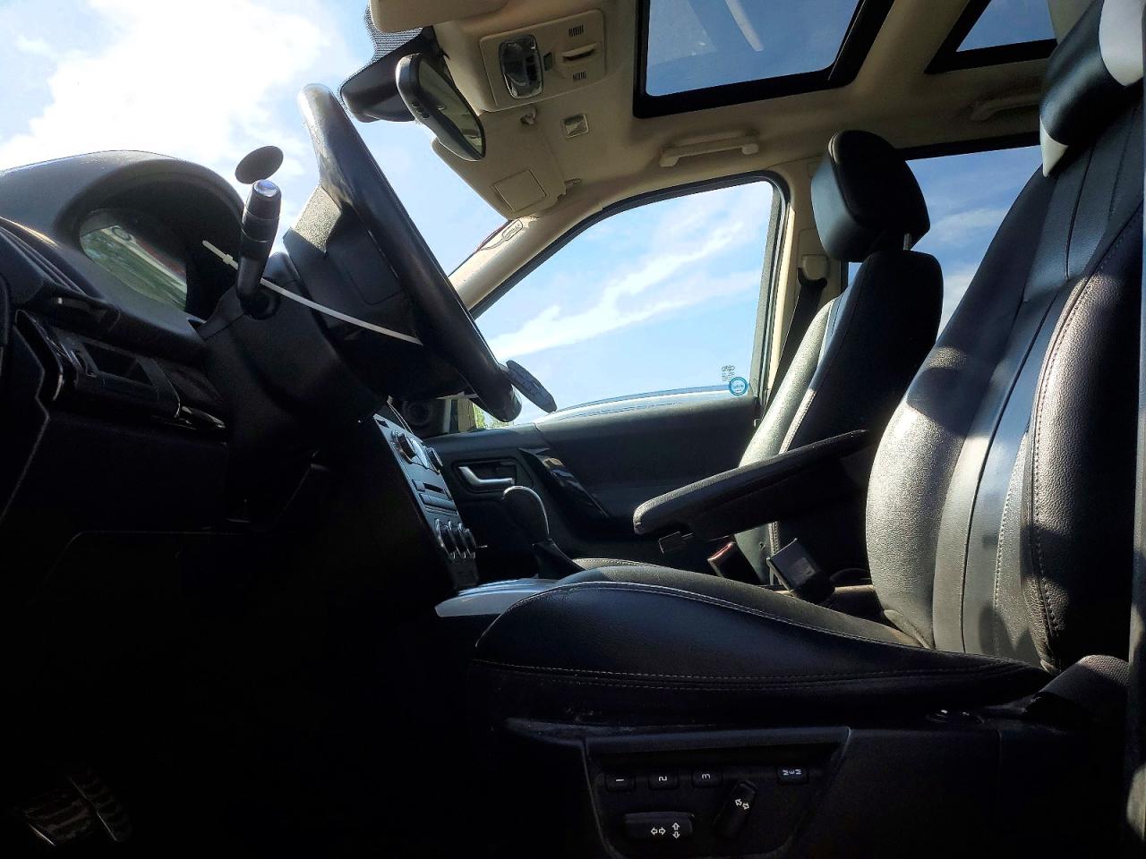 2014 LAND ROVER LR2
