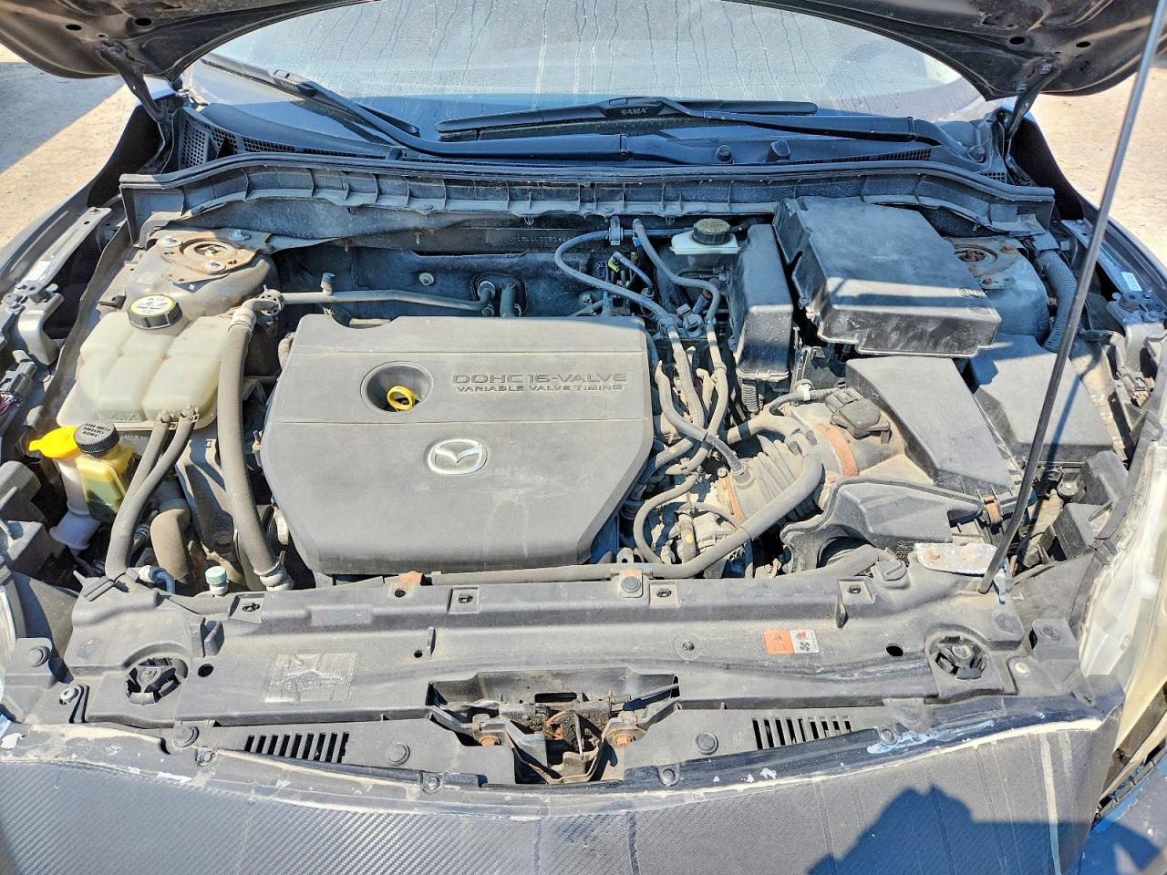 2011 MAZDA MAZDA3