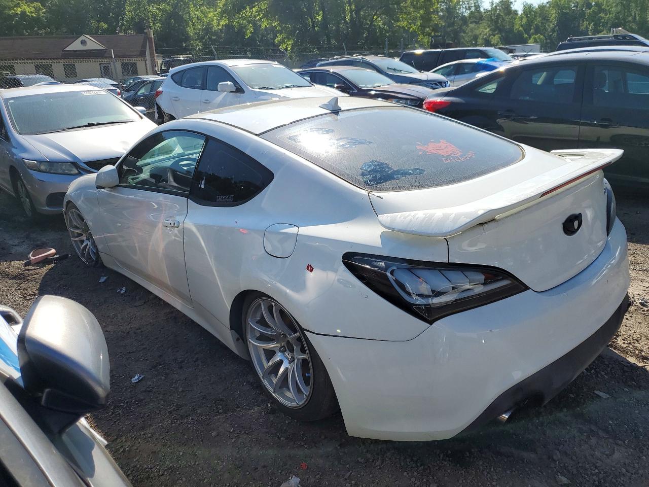 2010 HYUNDAI GENESIS