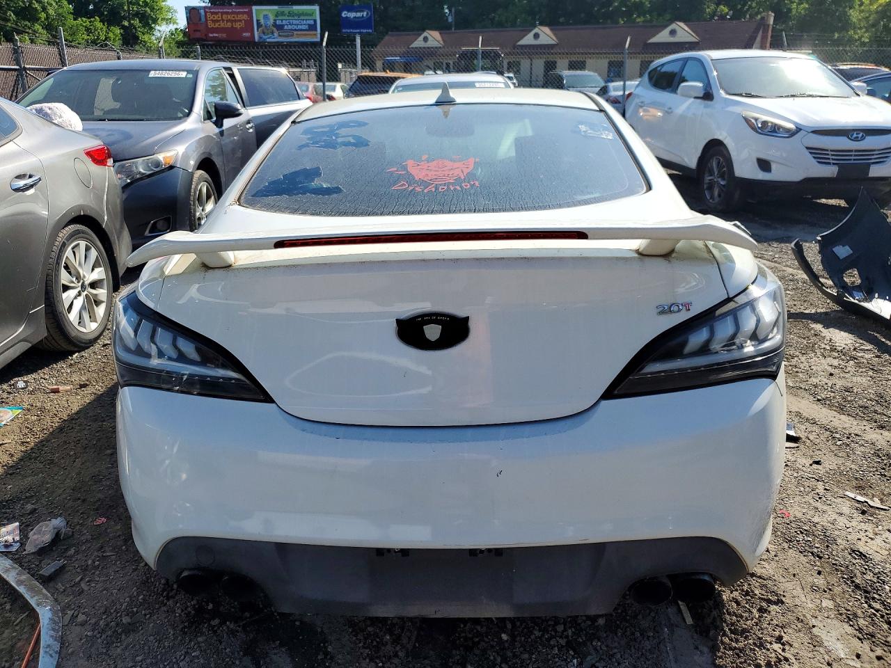 2010 HYUNDAI GENESIS