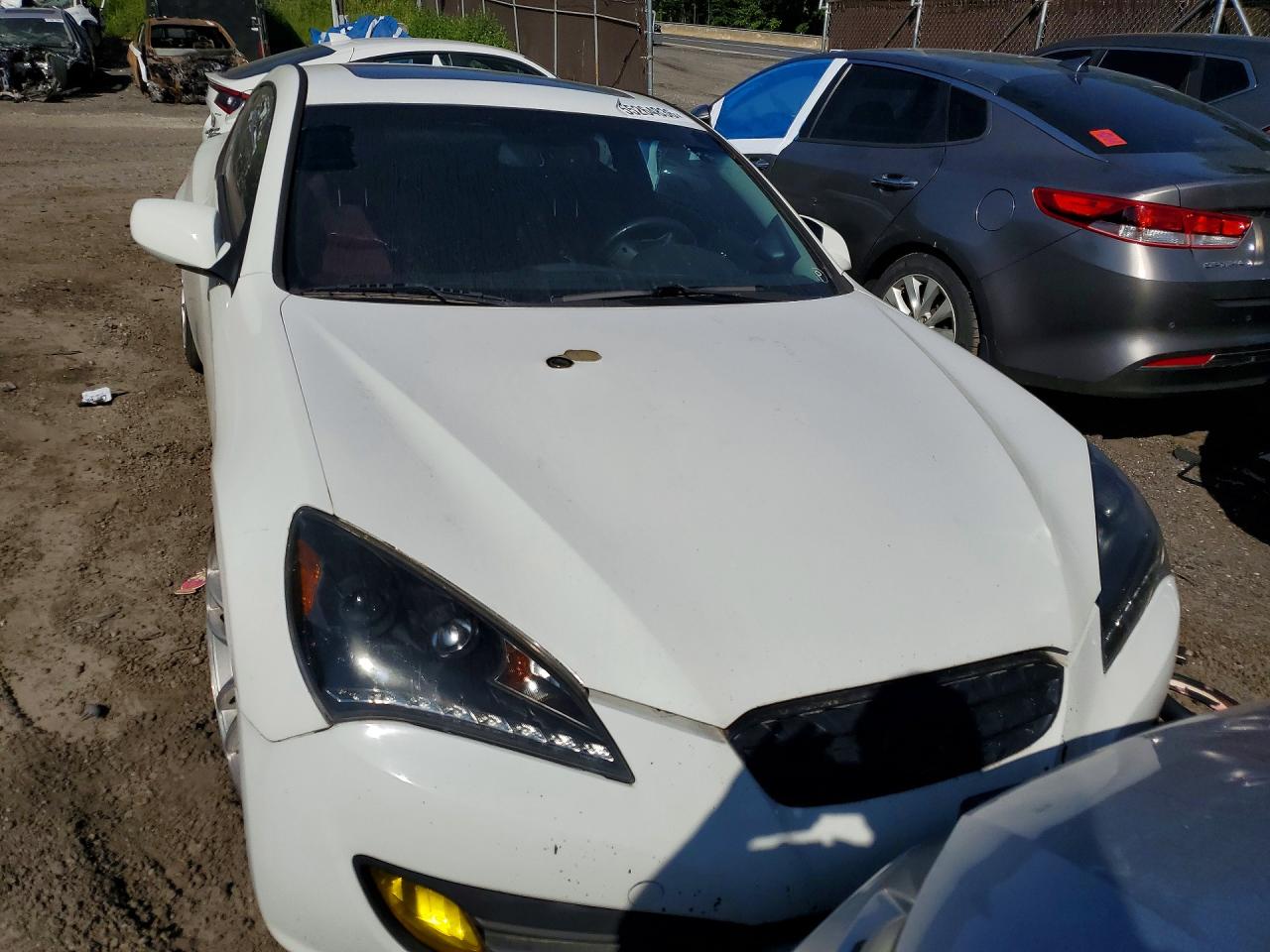2010 HYUNDAI GENESIS