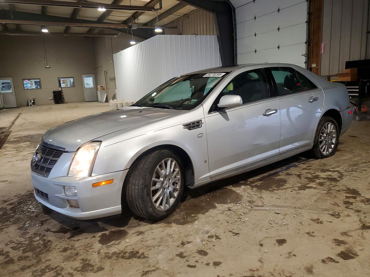 2009 CADILLAC STS