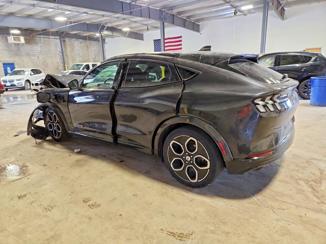2022 FORD MUSTANG