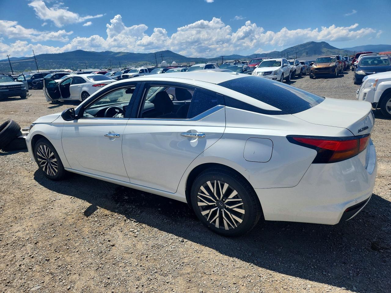 2024 NISSAN ALTIMA