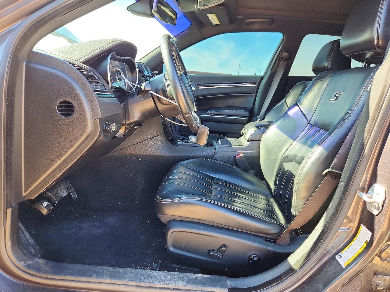2021 CHRYSLER 300
