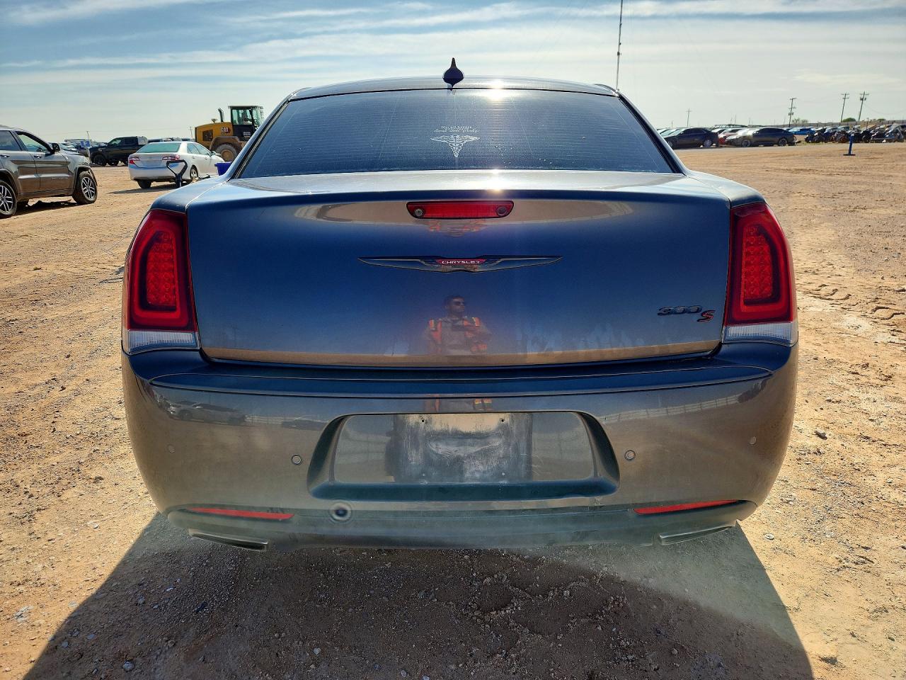 2021 CHRYSLER 300