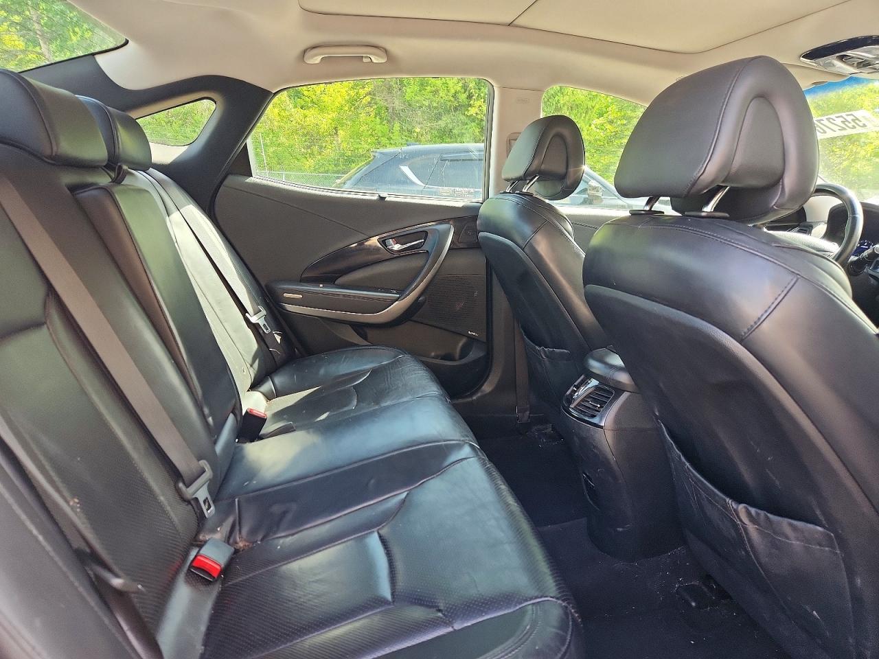 2012 HYUNDAI AZERA