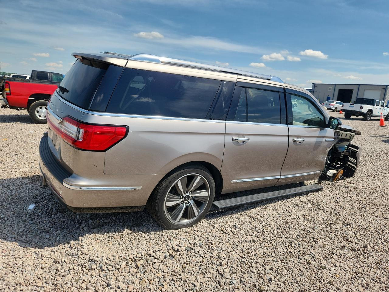 2019 LINCOLN NAVIGATOR