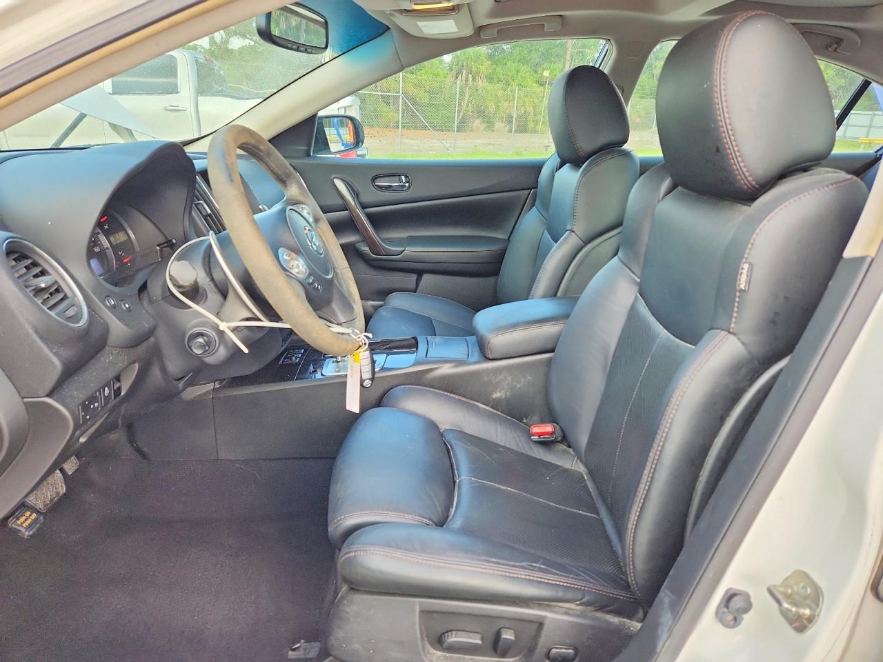 2012 NISSAN MAXIMA