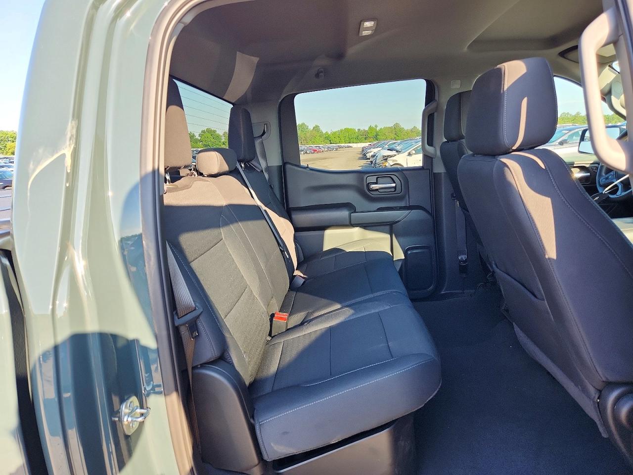 2025 CHEVROLET SILVERADO