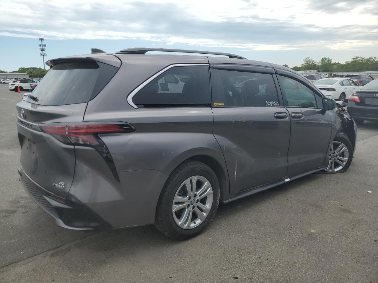 2022 TOYOTA SIENNA