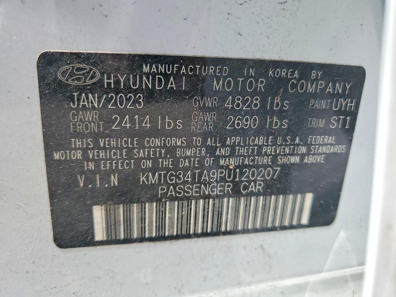 2023 GENESIS G70