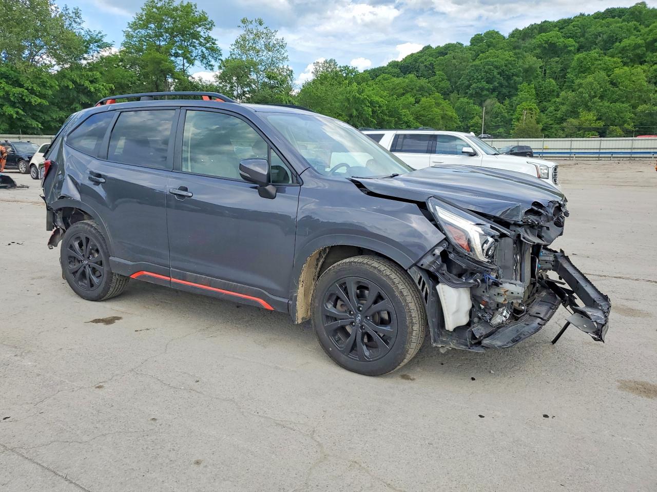 2020 SUBARU FORESTER