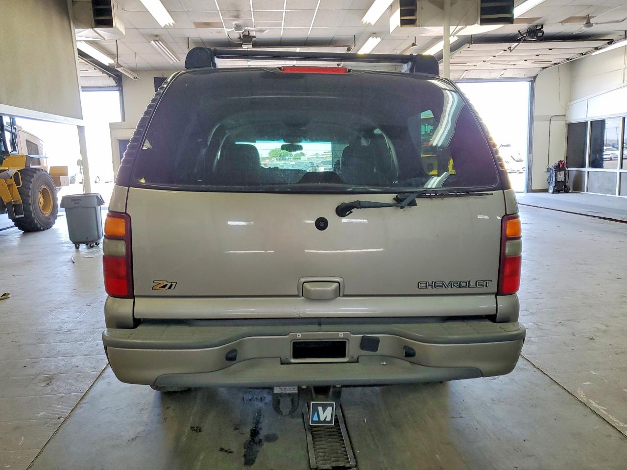 2003 CHEVROLET SUBURBAN