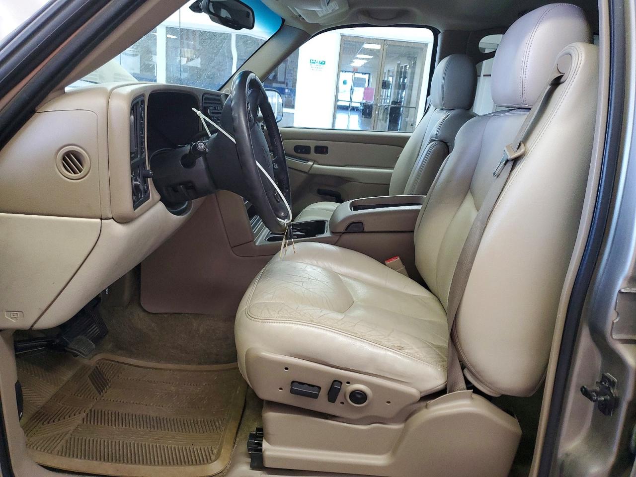 2003 CHEVROLET SUBURBAN