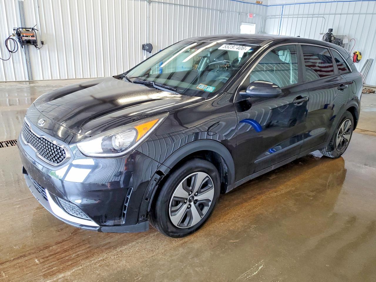 2017 KIA NIRO