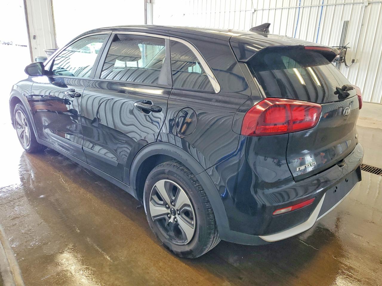 2017 KIA NIRO