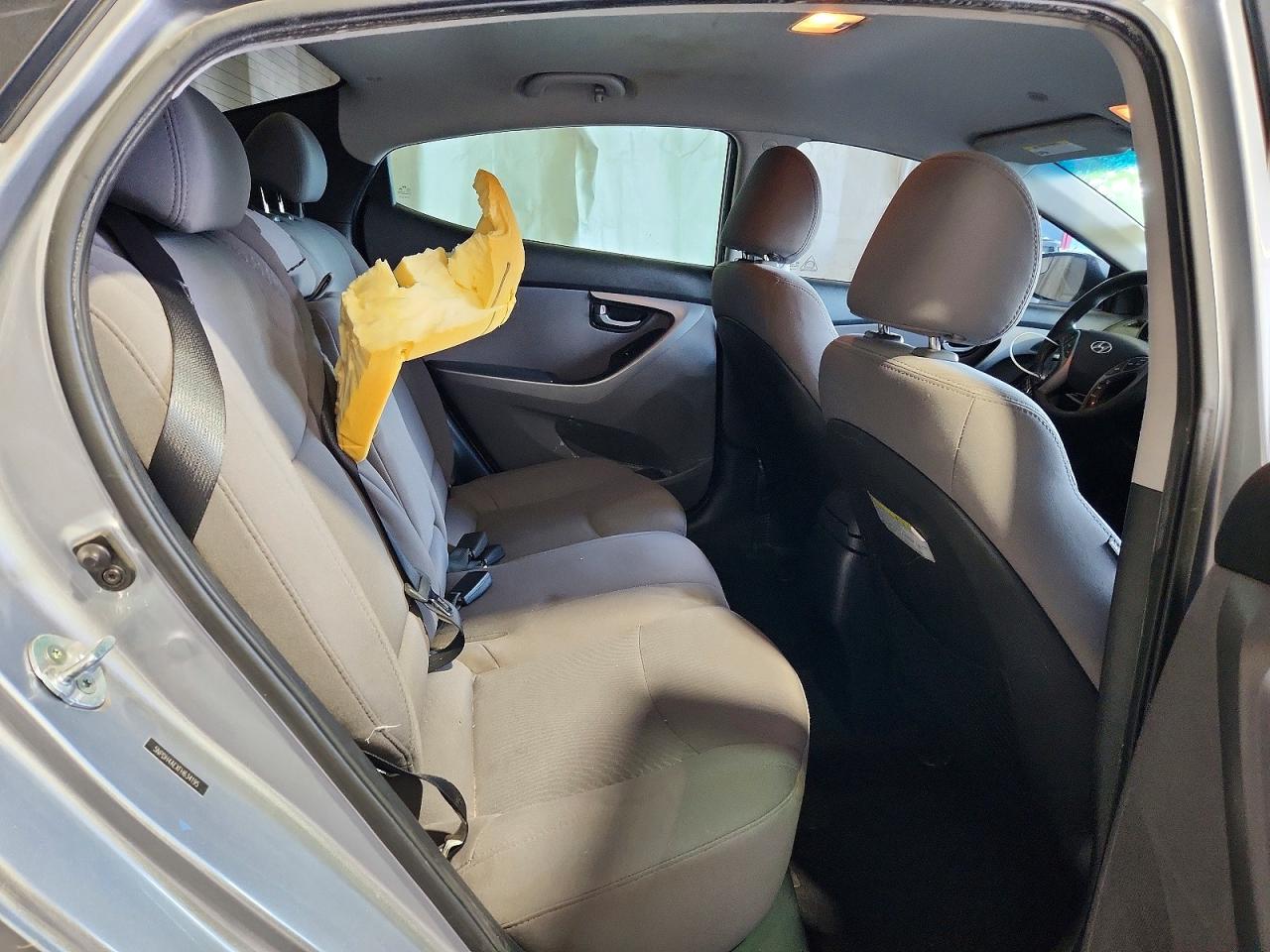 2015 HYUNDAI ELANTRA