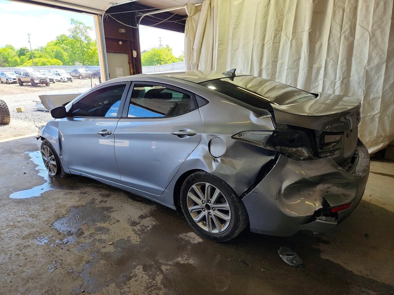2015 HYUNDAI ELANTRA