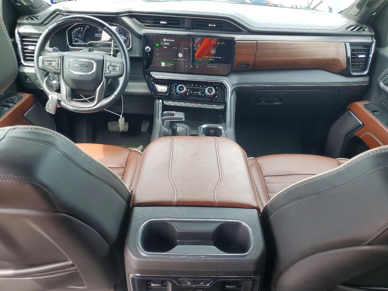 2024 GMC SIERRA