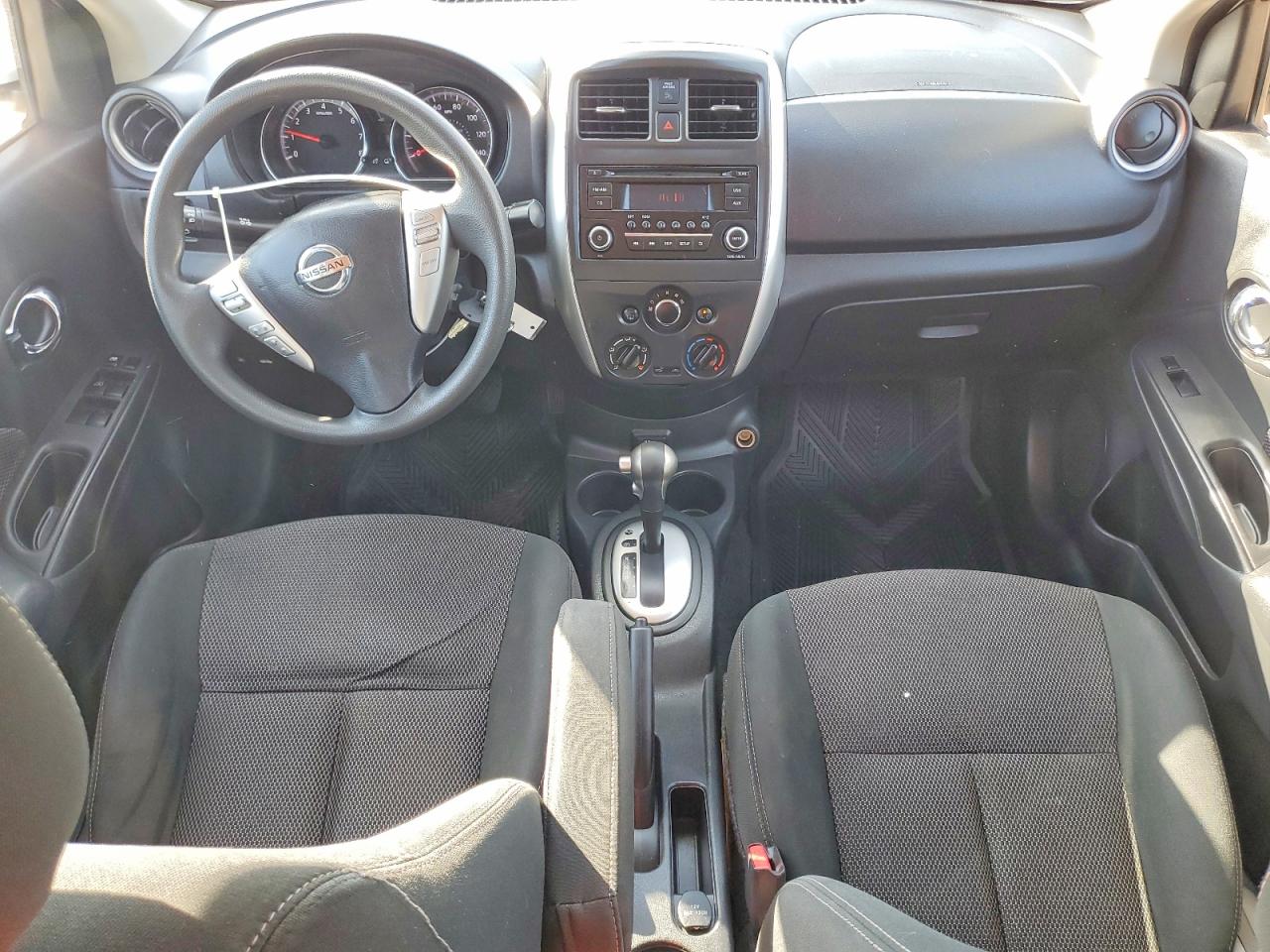 2018 NISSAN VERSA