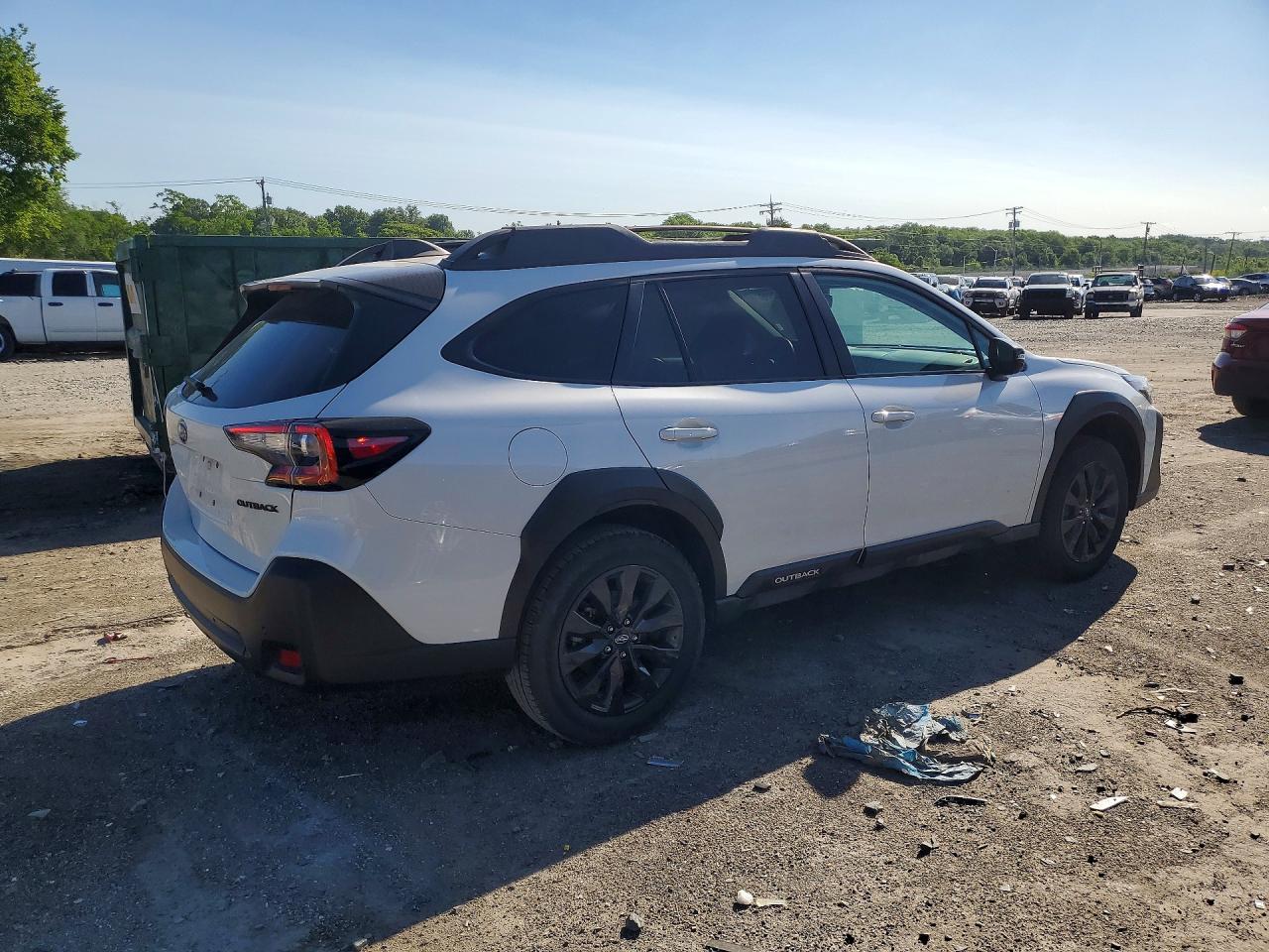 2025 SUBARU OUTBACK
