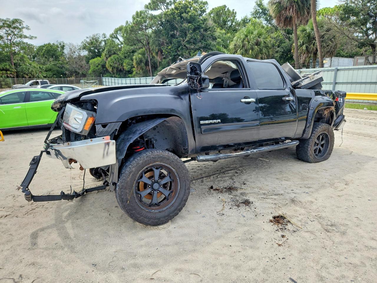 2013 GMC SIERRA
