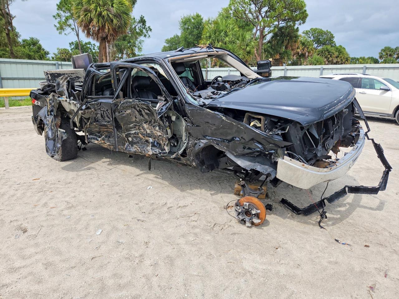 2013 GMC SIERRA